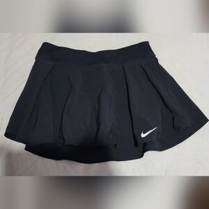 Women's Nike DriFit Tennis Skort